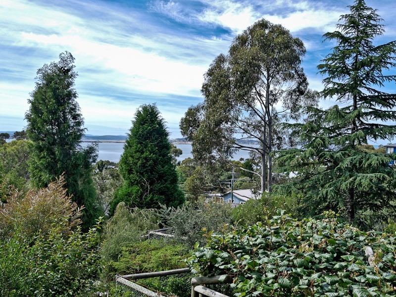77 Channel Highway, Taroona TAS 7053