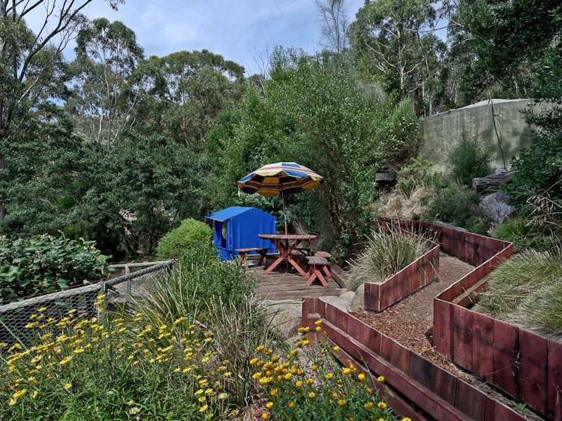 77 Channel Highway, Taroona TAS 7053