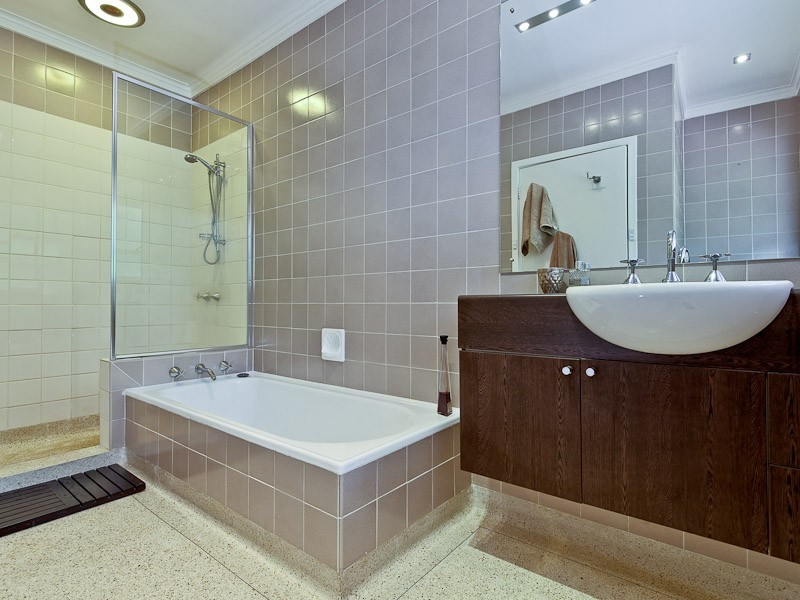 4 Waimea Avenue, Sandy Bay TAS 7005