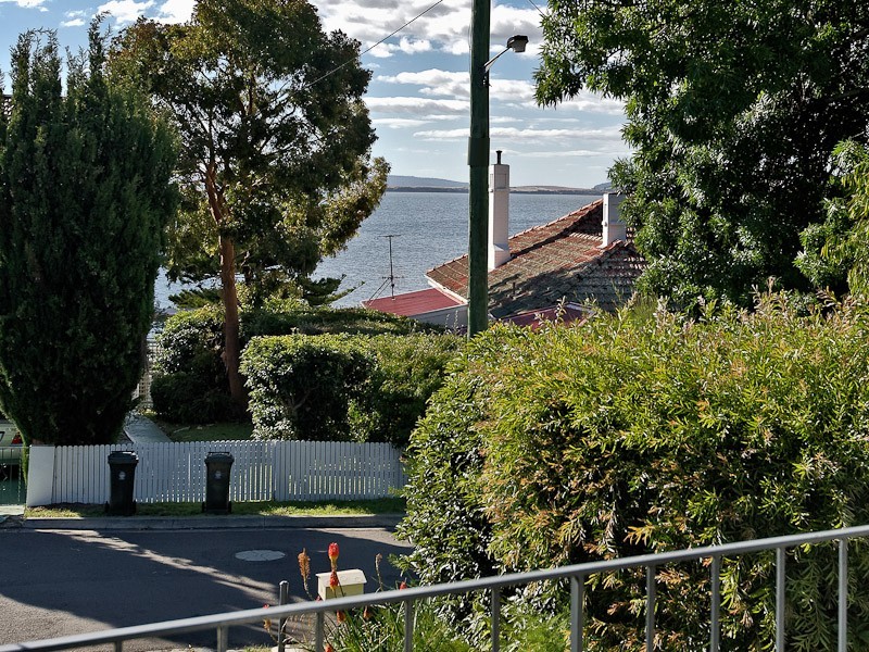 7a Grange Avenue, Taroona TAS 7053