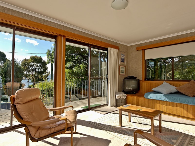 7a Grange Avenue, Taroona TAS 7053