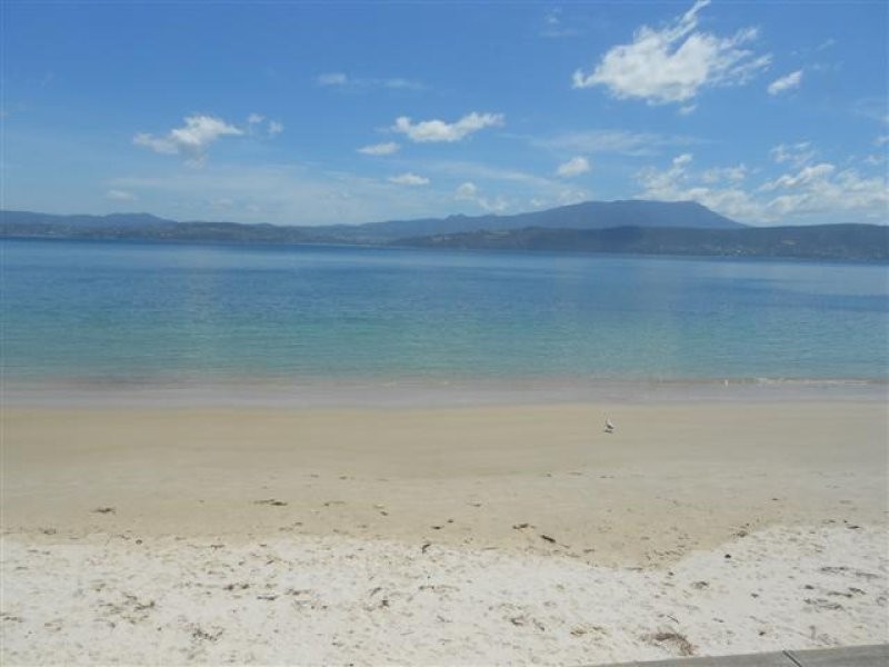 58 Spitfarm Road, Opossum Bay TAS 7023