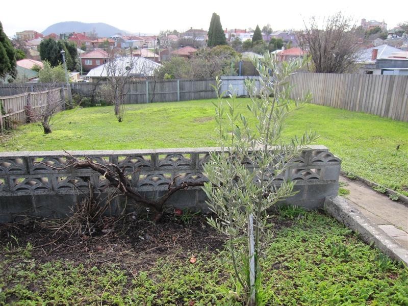 5 Thirza Street, New Town TAS 7008