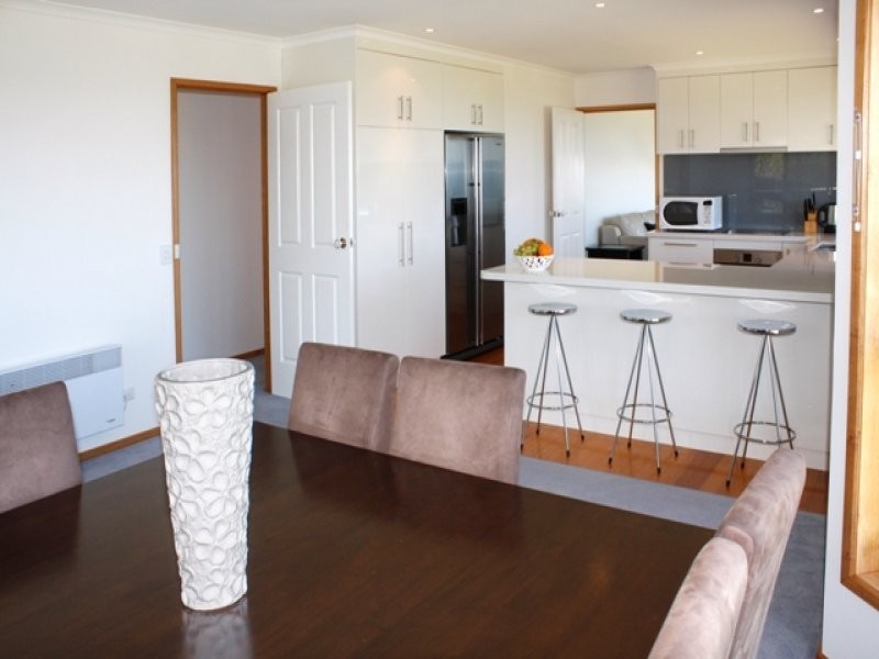 14 Timbertop Drive, Blackmans Bay TAS 7052