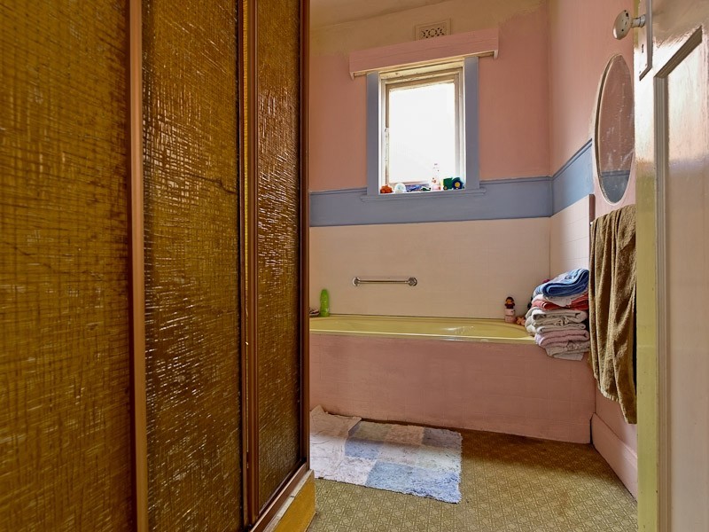 19 Pedder Street, New Town TAS 7008