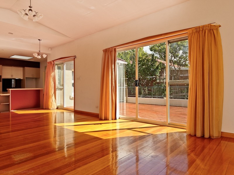 33 Doyle Avenue, Lenah Valley TAS 7008