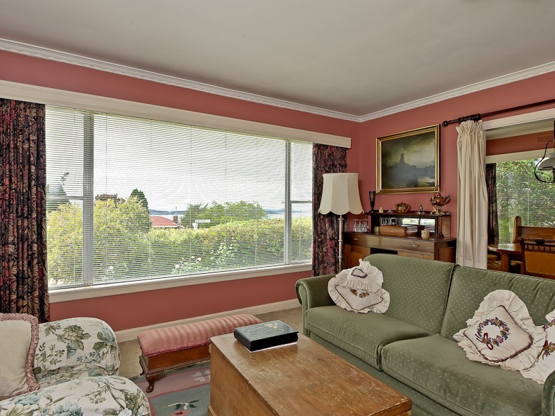 1 Weerona Avenue, Mount Stuart TAS 7000