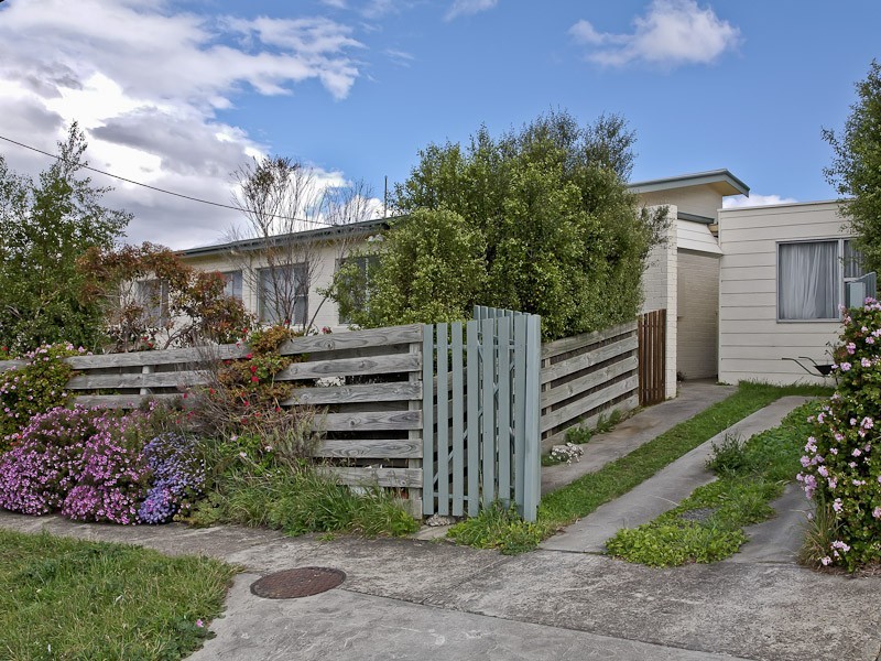 1 Weerona Avenue, Mount Stuart TAS 7000