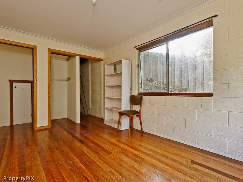 70 Liverpool Crescent, West Hobart TAS 7000