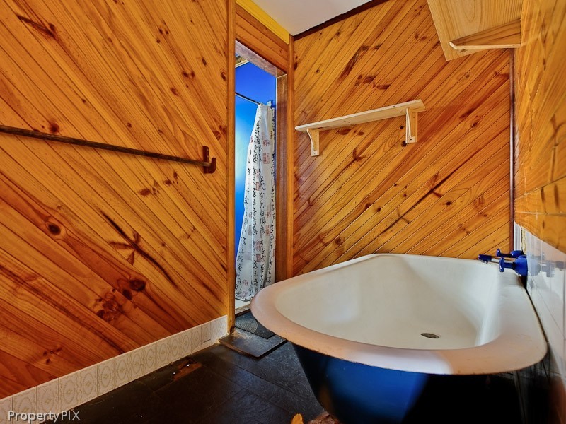 70 Liverpool Crescent, West Hobart TAS 7000