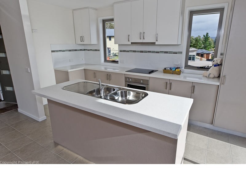 4/8 Carnation Terrace, Kingston TAS 7050