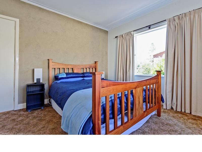 43 Edge Avenue, Lenah Valley TAS 7008