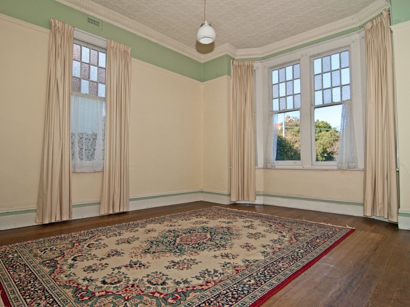 24 Stoke Street, New Town TAS 7008