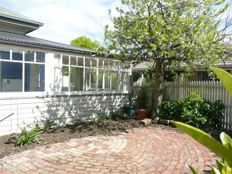 24 Stoke Street, New Town TAS 7008