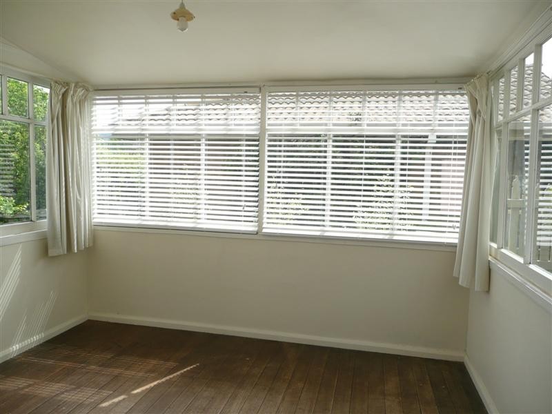 24 Stoke Street, New Town TAS 7008