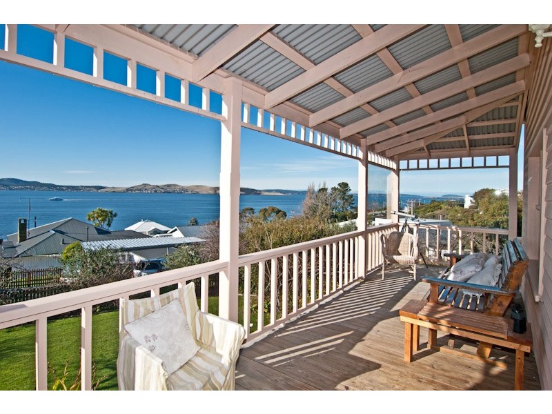 1 Folder Street, Sandy Bay TAS 7005