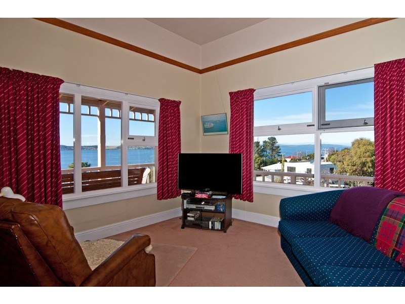 1 Folder Street, Sandy Bay TAS 7005
