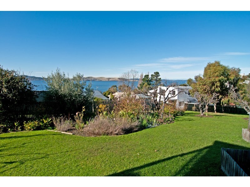 1 Folder Street, Sandy Bay TAS 7005