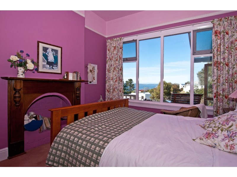 1 Folder Street, Sandy Bay TAS 7005