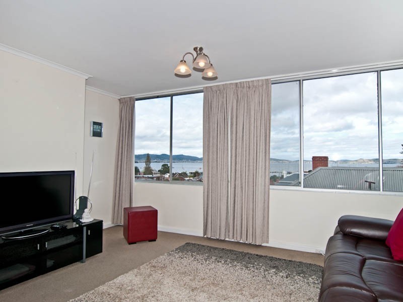 1/14 Ashfield Street, Sandy Bay TAS 7005
