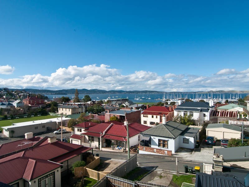 1/14 Ashfield Street, Sandy Bay TAS 7005