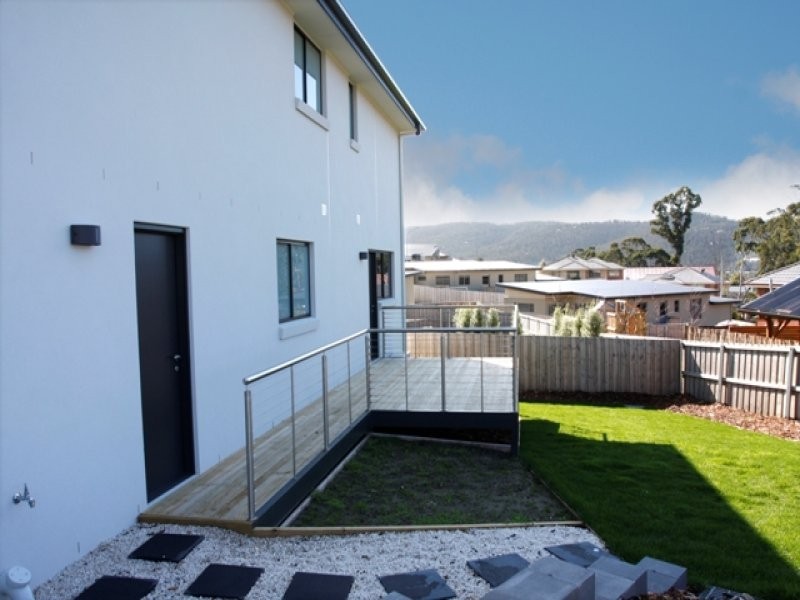 25 Ineke Drive, Kingston TAS 7050