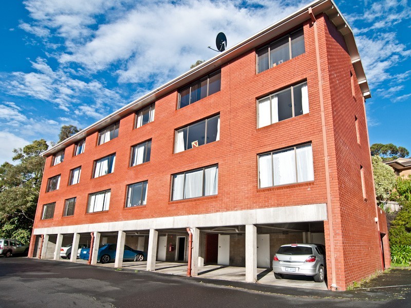 3/267 Churchill Avenue, Sandy Bay TAS 7005