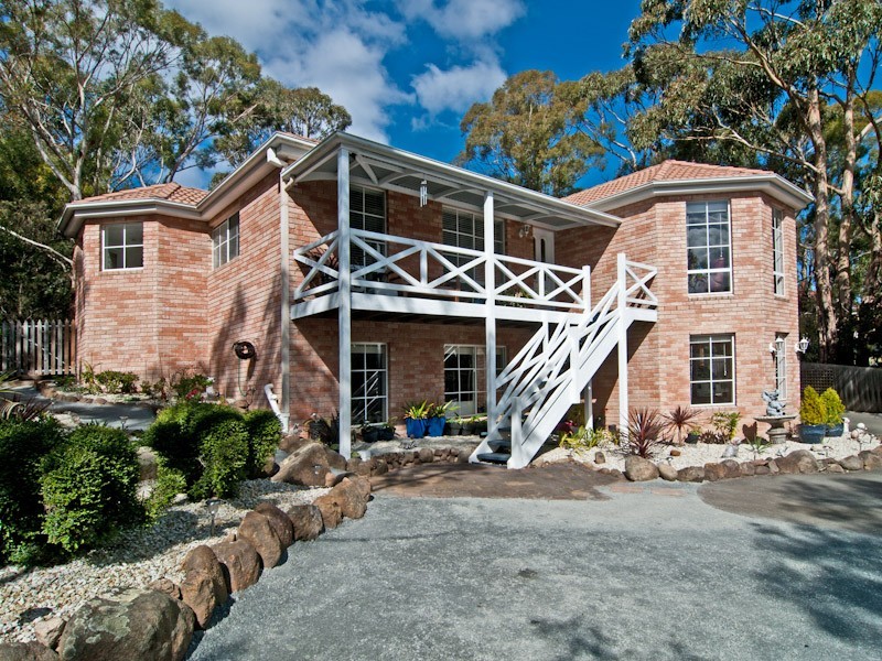 28A Rialannah Road, Mount Nelson TAS 7007