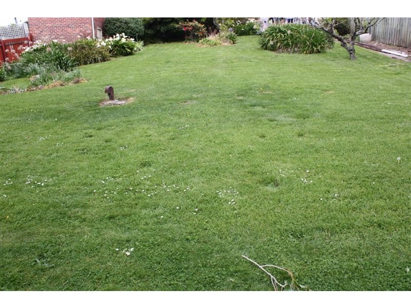 4a  Gregson Avenue, New Town TAS 7008