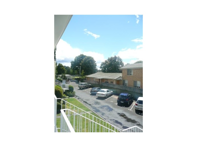 11/5 Beach Road, Sandy Bay TAS 7005