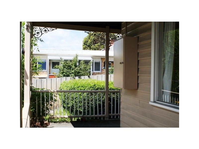 1 Lincoln Street, Sandy Bay TAS 7005