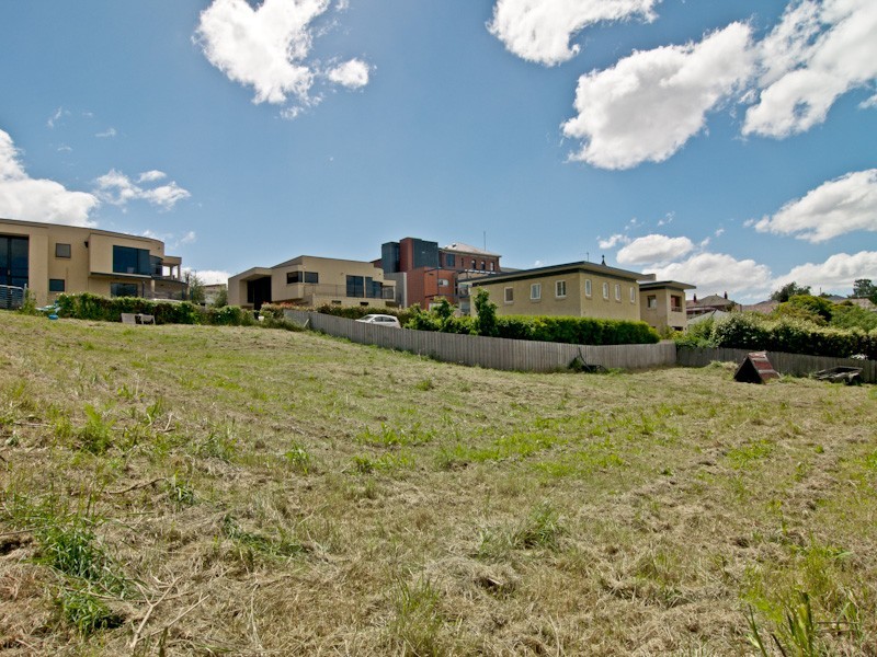 1 Shepherd Street, Sandy Bay TAS 7005