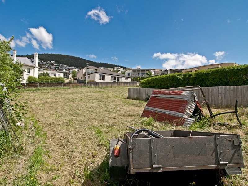 1 Shepherd Street, Sandy Bay TAS 7005