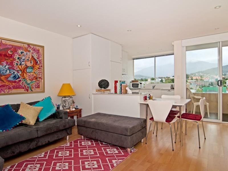 11/15 Battery Square, Battery Point TAS 7004