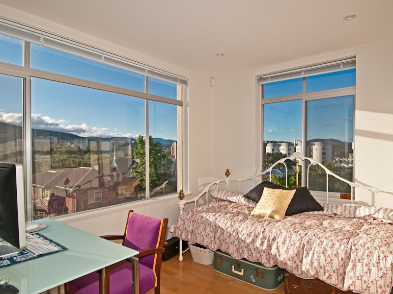 11/15 Battery Square, Battery Point TAS 7004