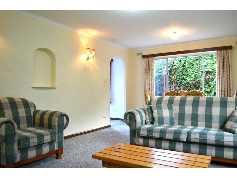 84 Regent Street, Sandy Bay TAS 7005