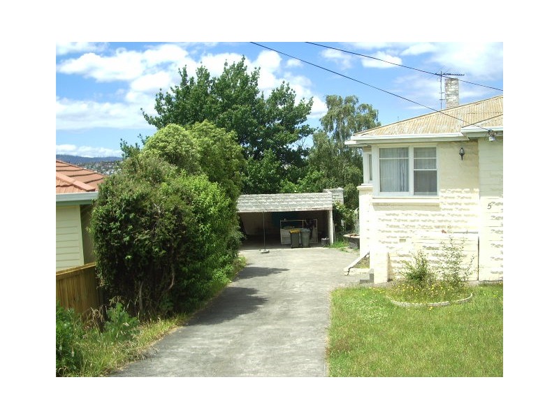 5 Hurlstone Crescent, West Moonah TAS 7009