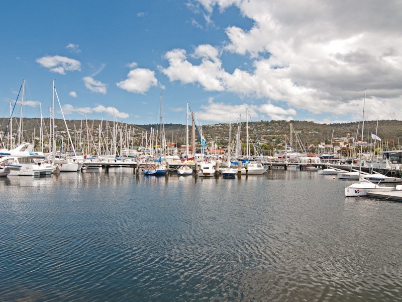 8/8 Margaret Street, Sandy Bay TAS 7005