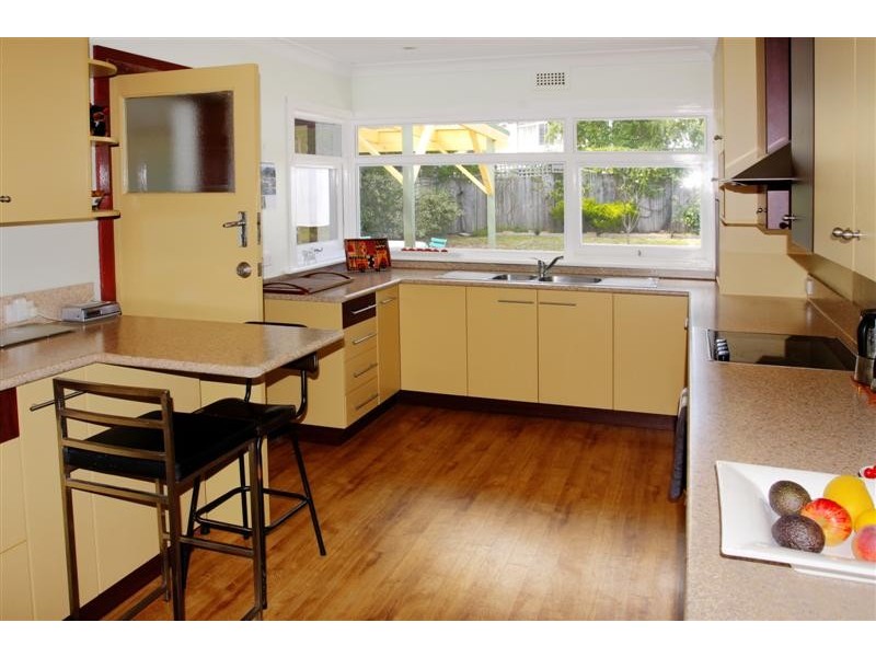 12 Hillside Crescent, West Hobart TAS 7000