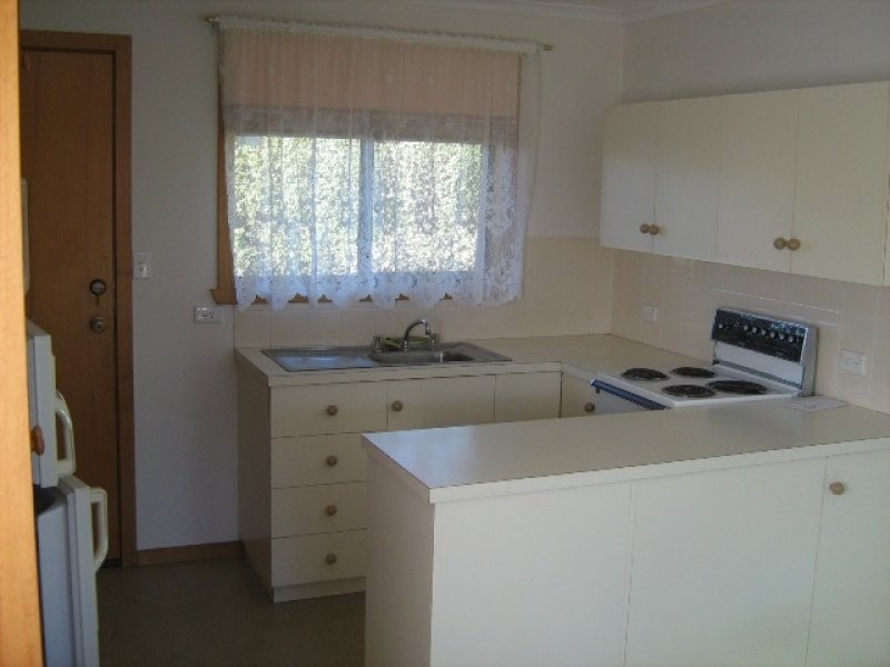 405 Village Drive, Kingston TAS 7050