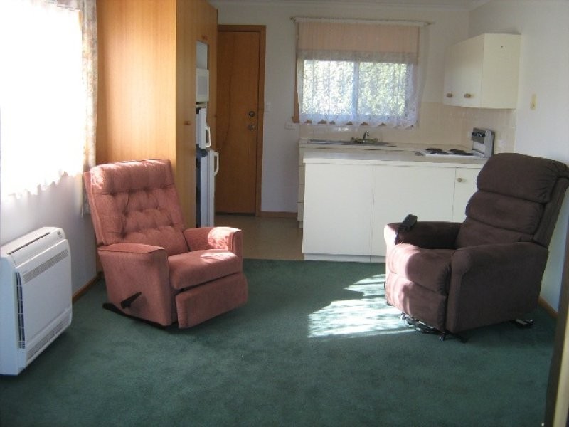 405 Village Drive, Kingston TAS 7050