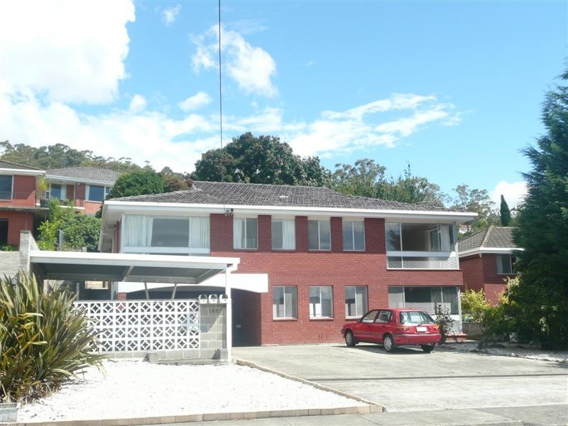 3/188 Churchill Avenue, Sandy Bay TAS 7005