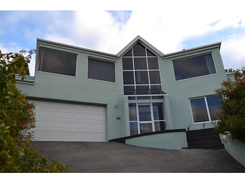 6 Hickson Place, West Hobart TAS 7000