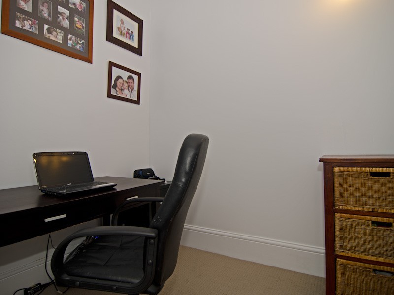 16 Strahan Street, North Hobart TAS 7000