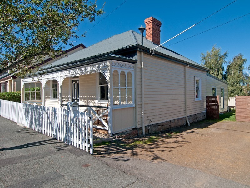 16 Strahan Street, North Hobart TAS 7000