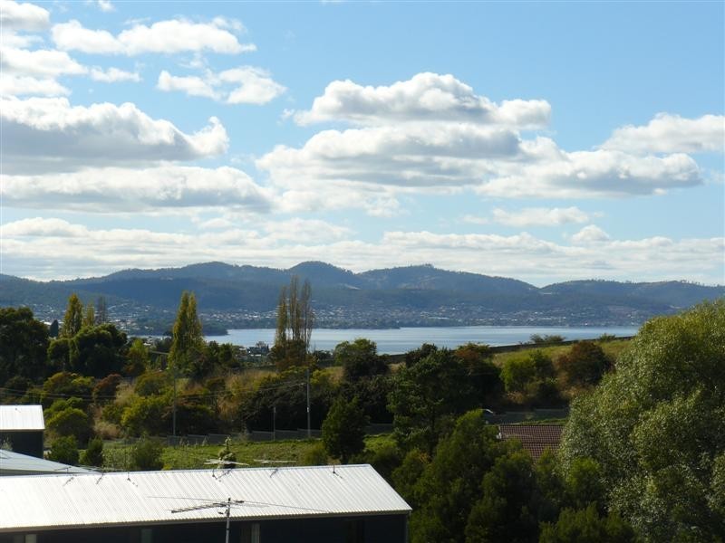 30/10 Waterworks Road, Dynnyrne TAS 7005