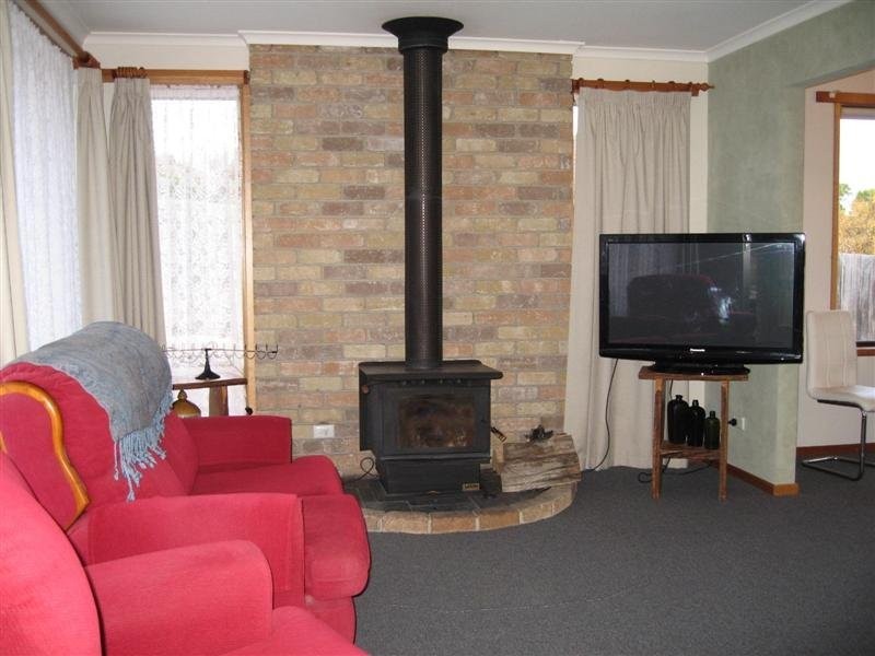 17 Nolan Crescent, Kingston TAS 7050