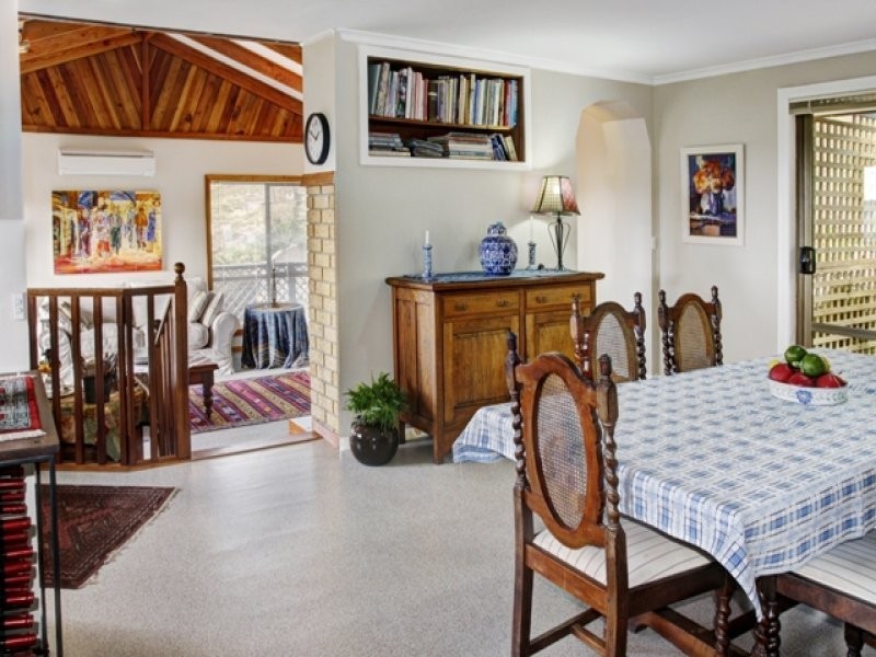 87 Cades Drive, Kingston TAS 7050