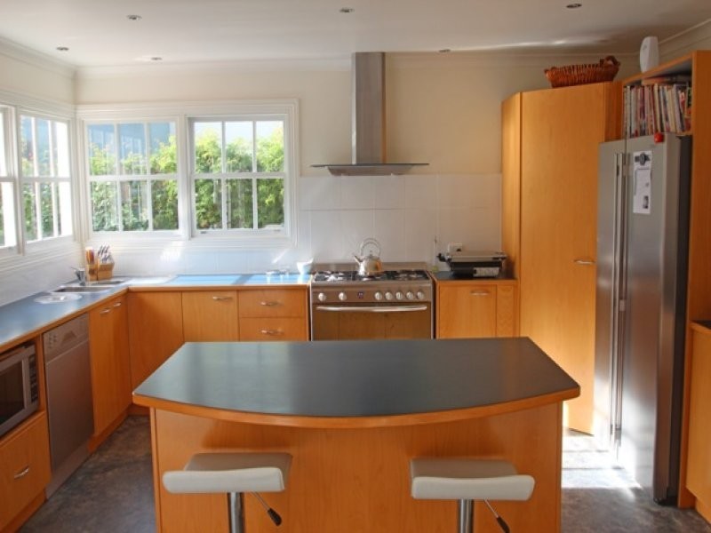 6 Windsor Street, Kingston Beach TAS 7050