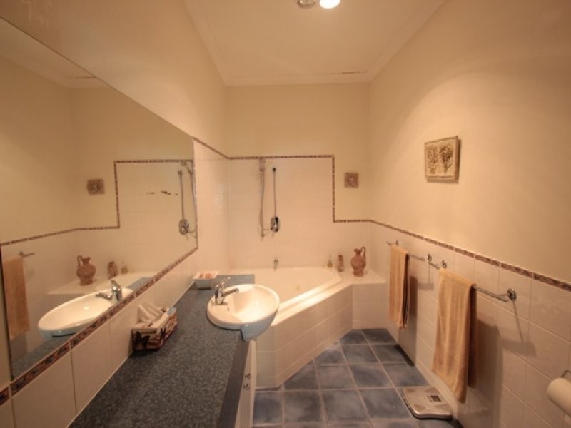 6 Windsor Street, Kingston Beach TAS 7050